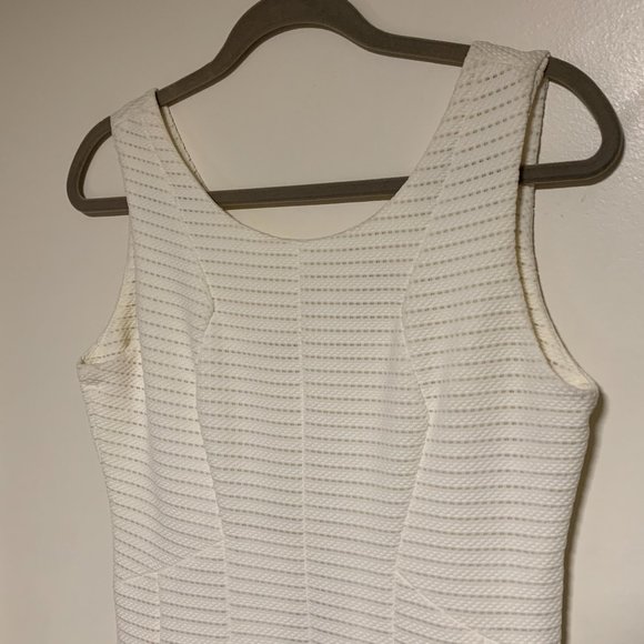 Mendocino Hot & Delicious | Women's White Cocktail Dress Size Medium - Picture 2 of 4